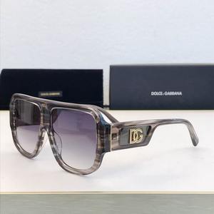 D&G Sunglasses 324
